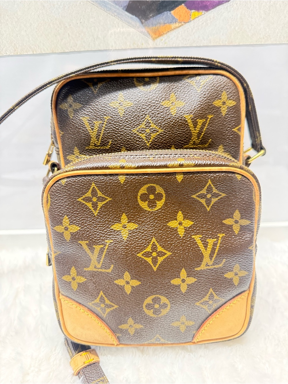 LOUIS VUITTON-871TH Amazon Crossbody Monogram Canvas